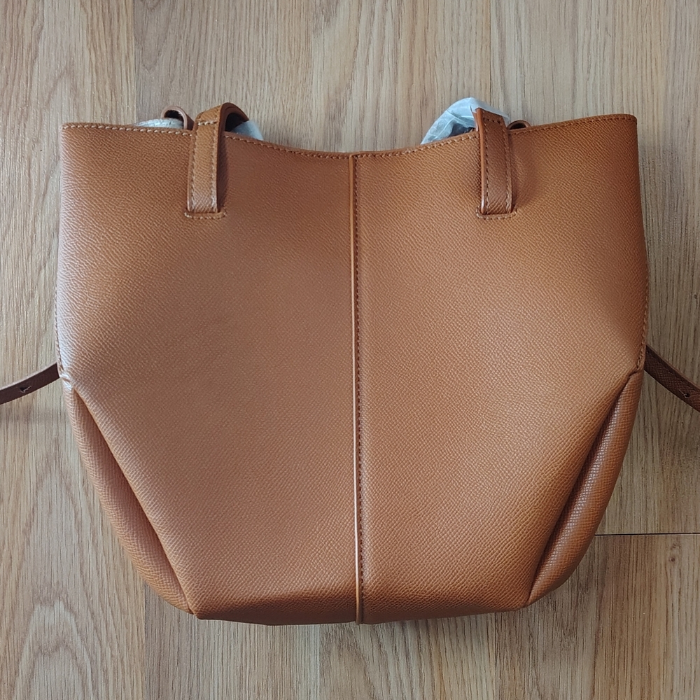 Elegant Tan Faux Leather Tote Bag